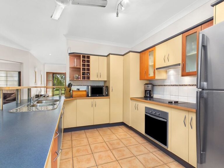Sold - 19 Sunningdale Court - New Property in KIRWAN - Real Estate by Brad Matheson