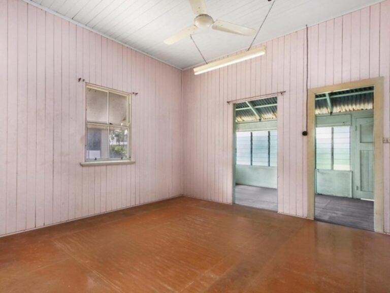 Sold - 4 Rowland Street - New Property in NORTH WARD - Real Estate by Brad Matheson