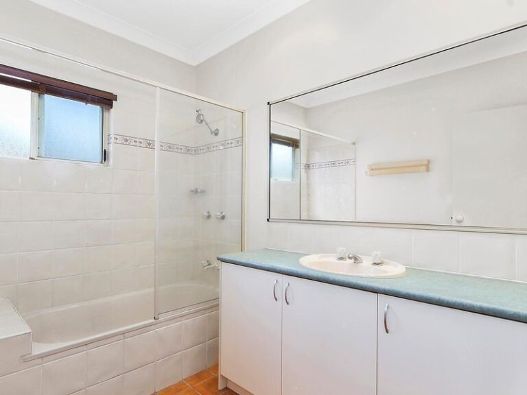Sold - 67 Fielding Way - New Property in KIRWAN - Real Estate by Brad Matheson