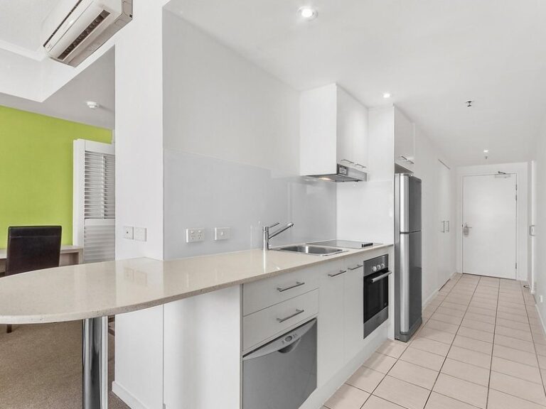 Sold - 402/2 Dibbs Street - New Property in SOUTH TOWNSVILLE - Real Estate by McGrath Townsville