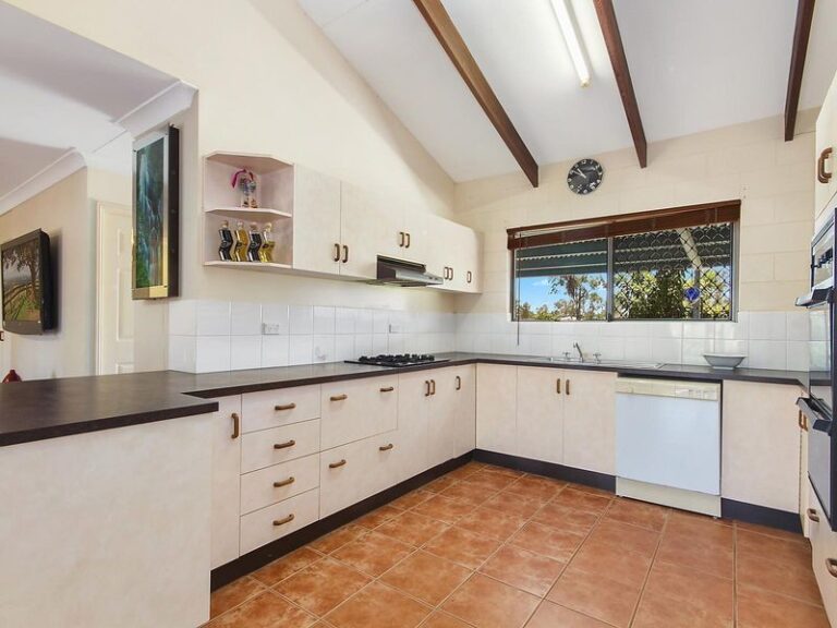 Sold - 15 Flagstone Avenue - New Property in RANGEWOOD - Real Estate by McGrath Townsville
