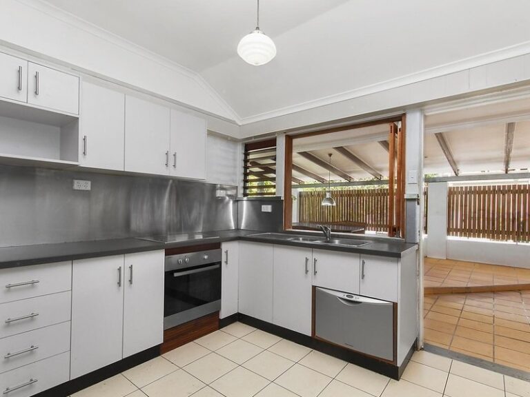 Sold - 314 Stanley Street - New Property in NORTH WARD - Real Estate by Brad Matheson