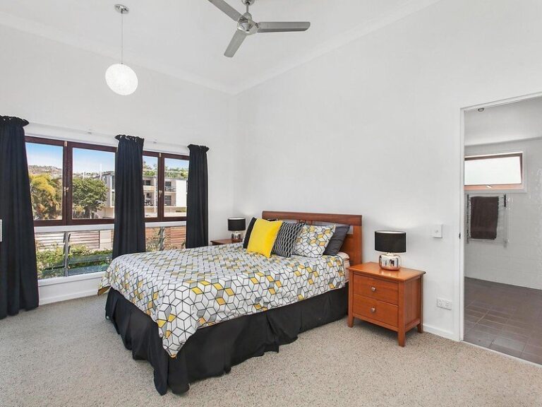 141 Mitchell Street, NORTH WARD QLD 4810 - photo 3