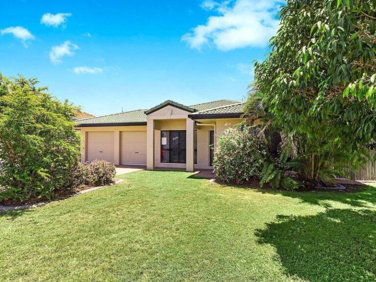 28 Southern Cross Circuit, DOUGLAS