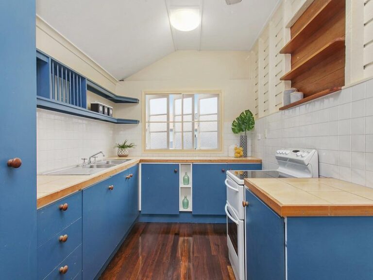 Sold - 9 Ninth Avenue - New Property in RAILWAY ESTATE - Real Estate by Brad Matheson