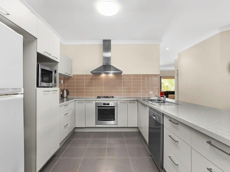 Sold - 82 Mannikin Way - New Property in BOHLE PLAINS - Real Estate by Brad Matheson