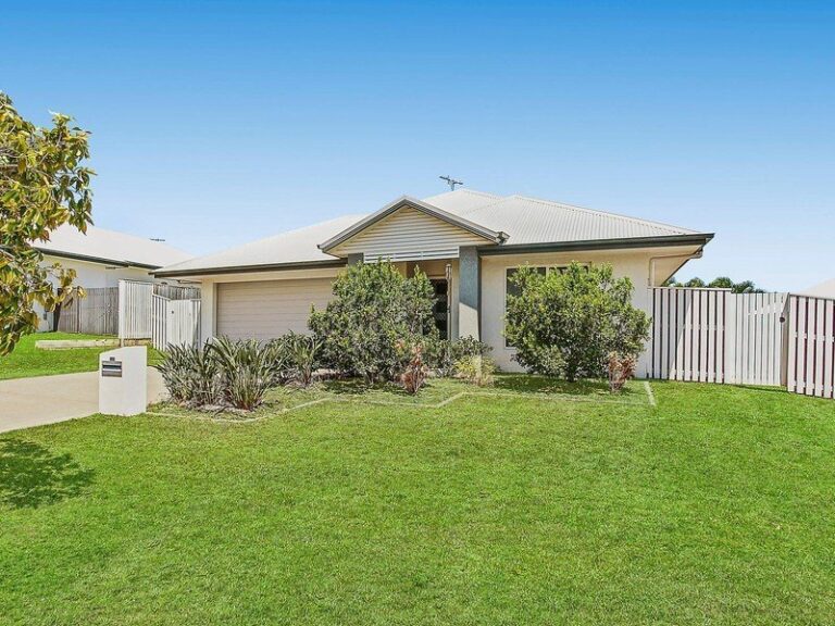 Sold - 11 Channel Street - New Property in BUSHLAND BEACH - Real Estate by McGrath Townsville