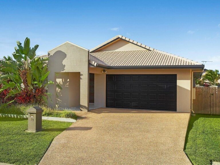 52 Waterlily Circuit, DOUGLAS