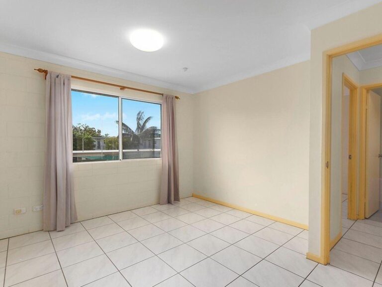 Sold - 5/139 Eyre Street - New Property in NORTH WARD - Real Estate by Brad Matheson