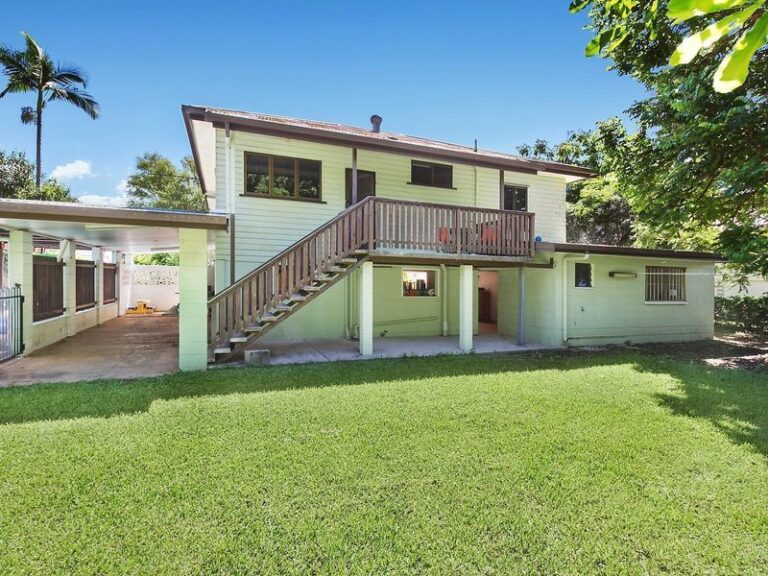 Sold - 18 Kent Street - New Property in GULLIVER - Real Estate by Jimmy Lockhart