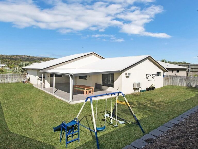 Sold - 7 Rangeleigh Court - New Property in MOUNT LOUISA - Real Estate by Jimmy Lockhart