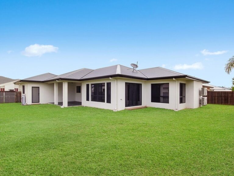 Sold - 13 Waterfront Parade - New Property in IDALIA - Real Estate by McGrath Townsville