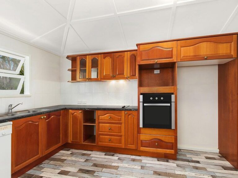Sold - 34 Shaw Street - New Property in WEST END - Real Estate by Brad Matheson
