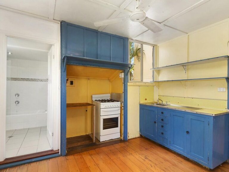 Sold - 56 Seventh Street - New Property in RAILWAY ESTATE - Real Estate by Brad Matheson