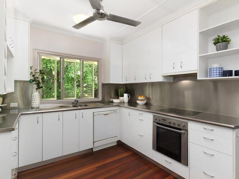 Sold - 8 Wentworth Avenue - New Property in MUNDINGBURRA - Real Estate by Brad Matheson