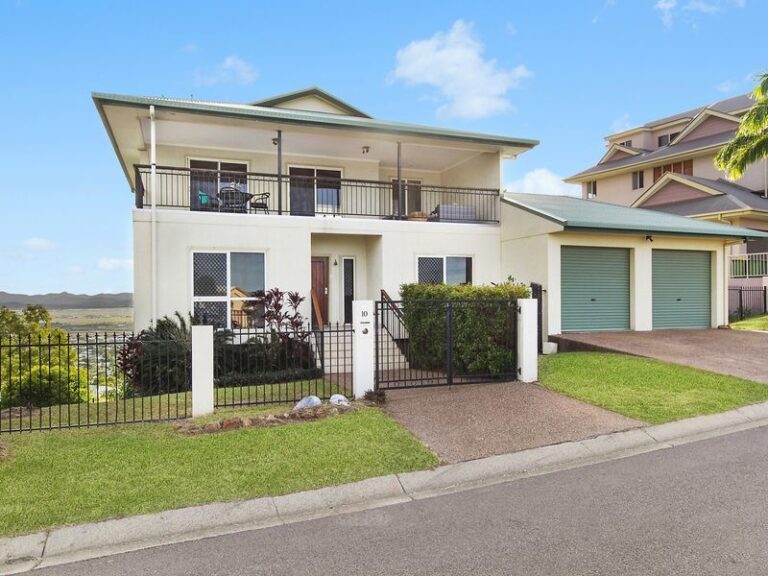 Sold - 10 Stirling Drive - New Property in CASTLE HILL - Real Estate by Brad Matheson