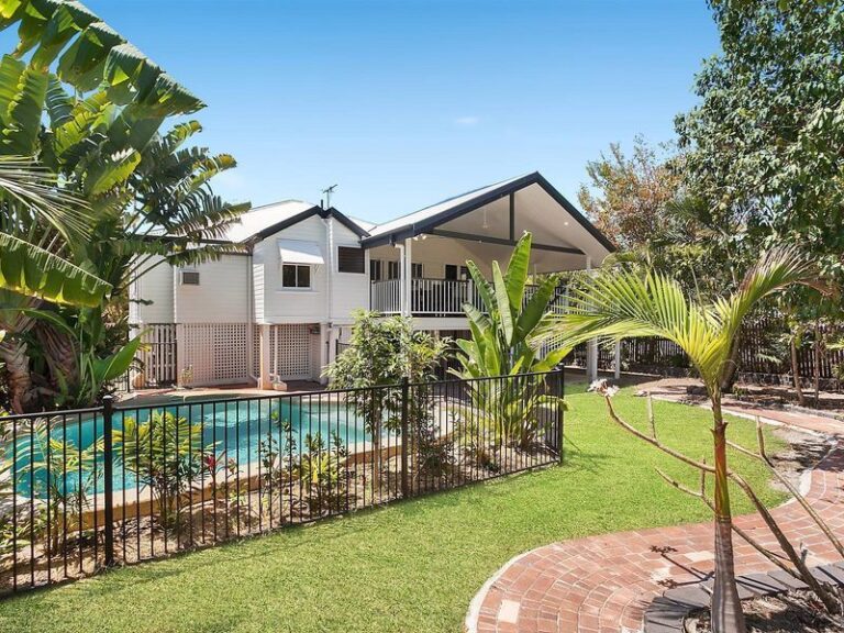 Sold - 4 Armstrong Street - New Property in HERMIT PARK - Real Estate by Brad Matheson