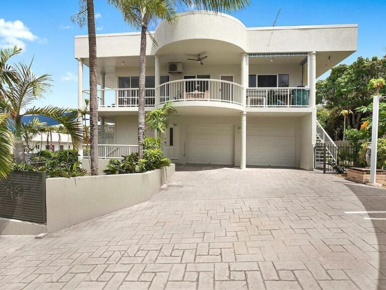 Sold - 8/316-318 Stanley Street - New Property in NORTH WARD - Real Estate by Brad Matheson