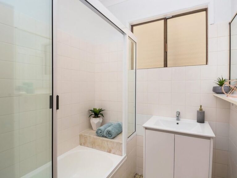 Sold - 2/14 Rowland Street - New Property in North Ward - Real Estate by Brad Matheson