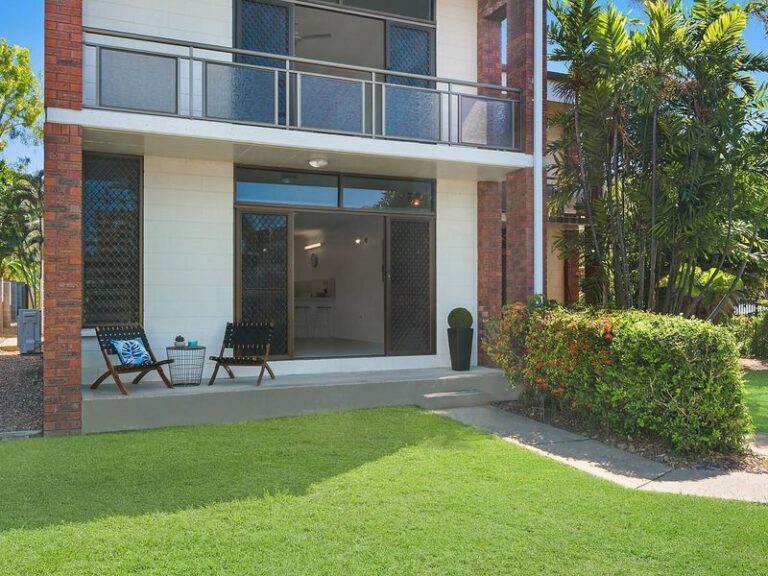 Sold - 2/14 Rowland Street - New Property in North Ward - Real Estate by Brad Matheson