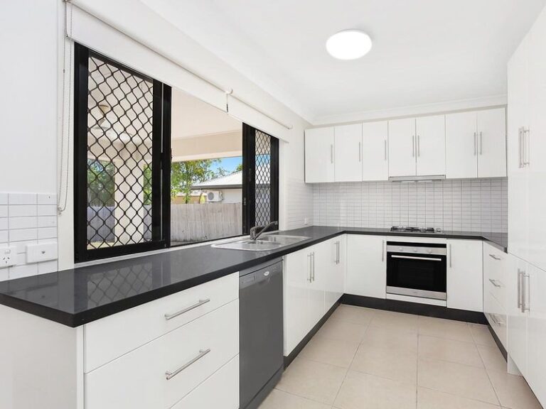 Sold - 3 Firetail Pocket - New Property in KELSO - Real Estate by Brad Matheson