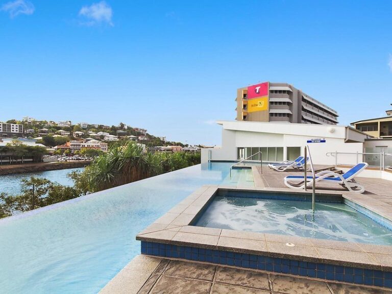 Sold - 802/2 Dibbs Street - New Property in SOUTH TOWNSVILLE - Real Estate by Brad Matheson