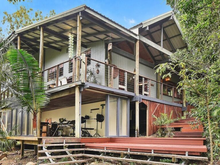 Sold - 10 Mount Clifton Court - New Property in ALLIGATOR CREEK - Real Estate by Brad Matheson