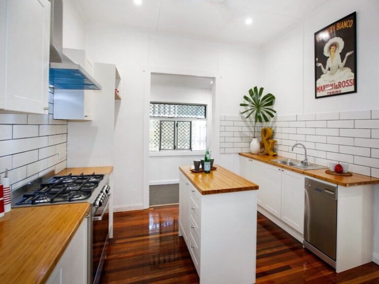 Sold - 44 Surrey Street - New Property in HYDE PARK - Real Estate by McGrath Townsville