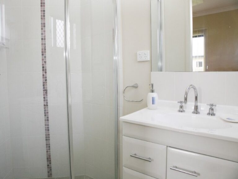 Sold - 11 Bluff Street - New Property in BUSHLAND BEACH - Real Estate by McGrath Townsville