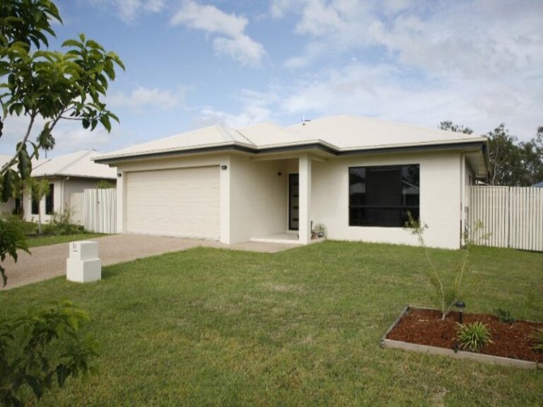 Sold - 11 Bluff Street - New Property in BUSHLAND BEACH - Real Estate by McGrath Townsville