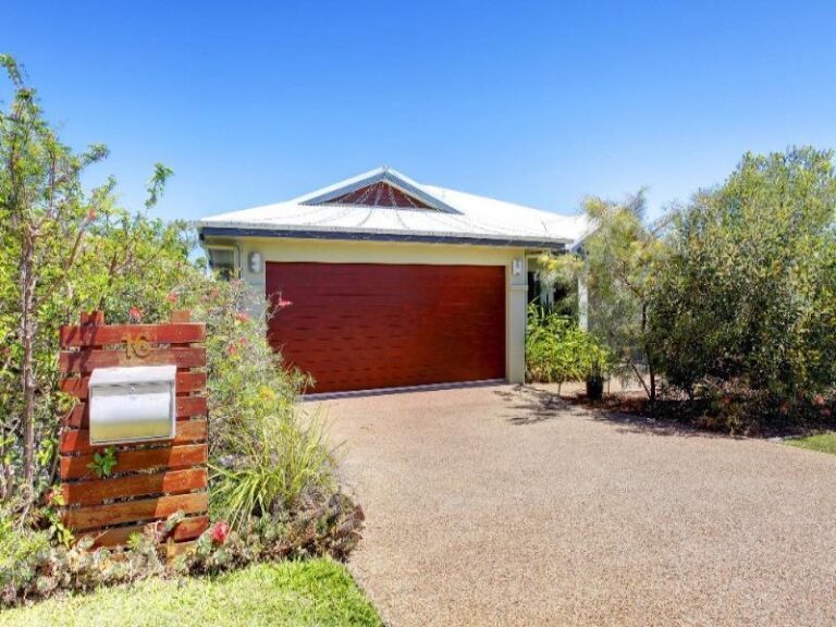 Sold - 16 Helvellyn Street - New Property in BUSHLAND BEACH - Real Estate by McGrath Townsville