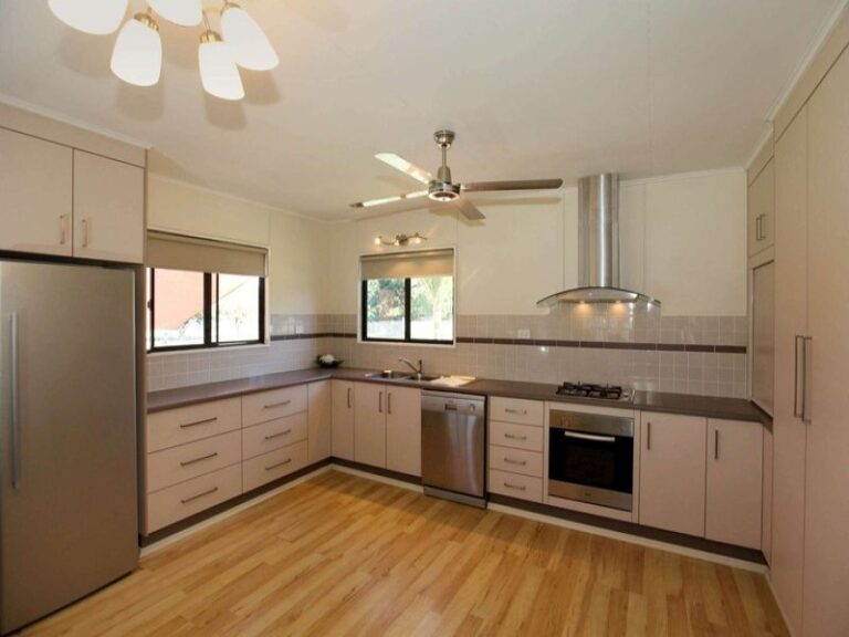 Sold - 28 Seventh Avenue - New Property in SOUTH TOWNSVILLE - Real Estate by McGrath Townsville