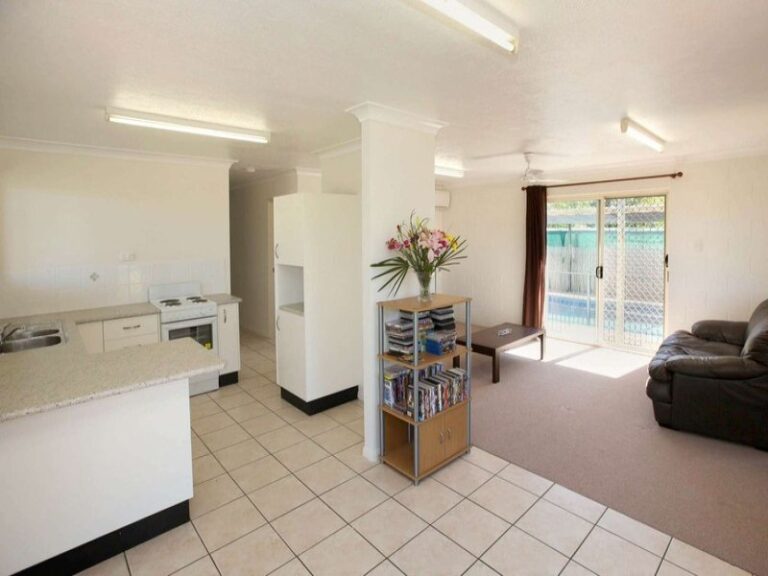 Sold - 28 Seventh Avenue - New Property in SOUTH TOWNSVILLE - Real Estate by McGrath Townsville