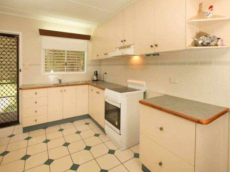 Sold - 15 Leslie Street - New Property in OONOONBA - Real Estate by McGrath Townsville