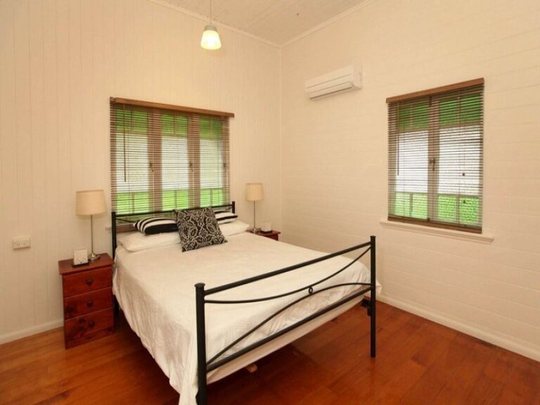 Sold - 31 Eleventh Avenue - New Property in RAILWAY ESTATE - Real Estate by McGrath Townsville
