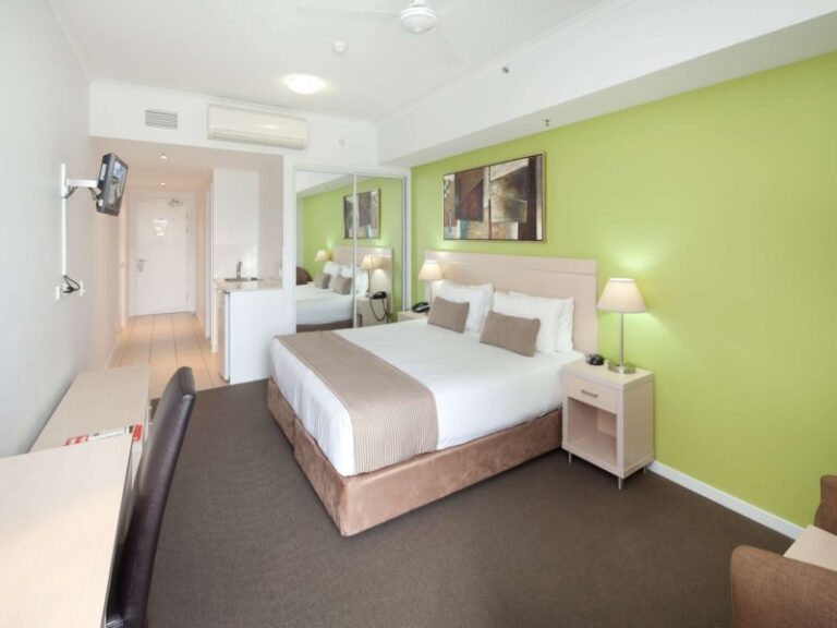 Sold - 702/2 Dibbs Street - New Property in SOUTH TOWNSVILLE - Real Estate by McGrath Townsville