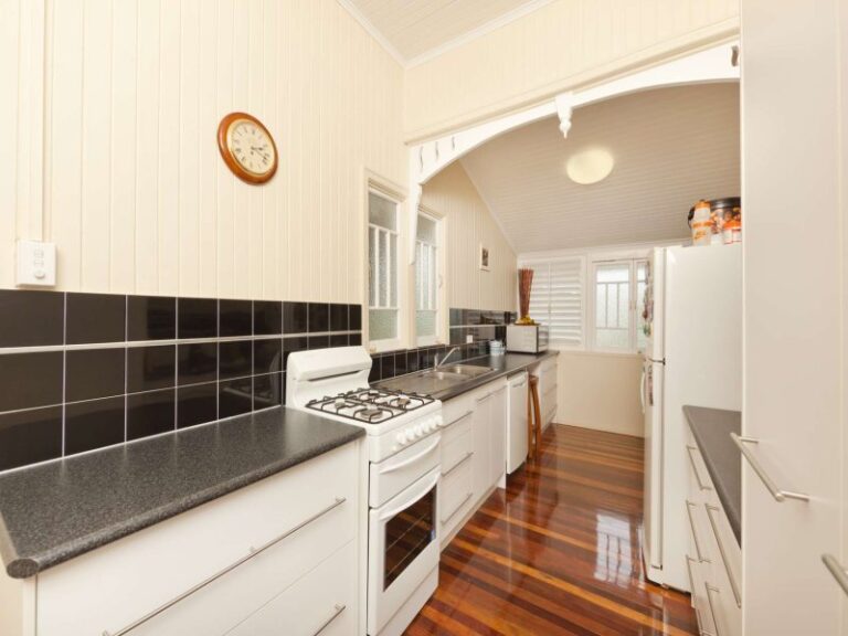Sold - 32 Twelfth Avenue - New Property in RAILWAY ESTATE - Real Estate by McGrath Townsville