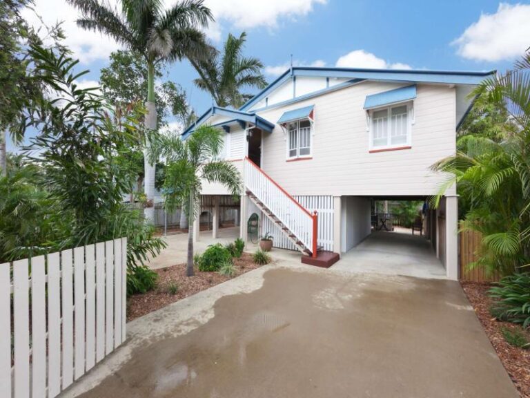 Sold - 32 Twelfth Avenue - New Property in RAILWAY ESTATE - Real Estate by McGrath Townsville