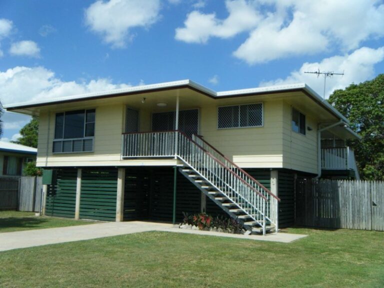 5 Rhymer Court, AITKENVALE