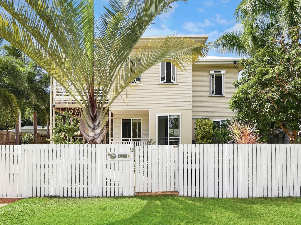9 Estate Street, West End