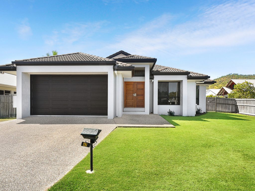 47 Sea Eagle Circuit, Douglas