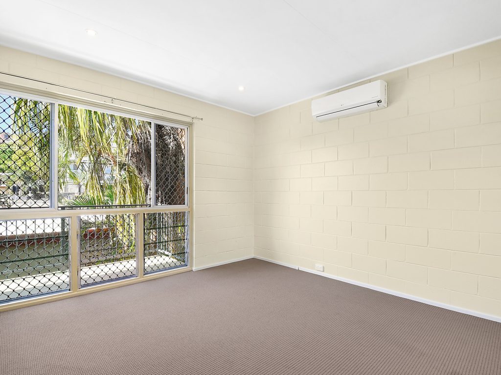 Sold - 8/2 Howitt Street - New Property in North Ward - Real Estate by Brad Matheson