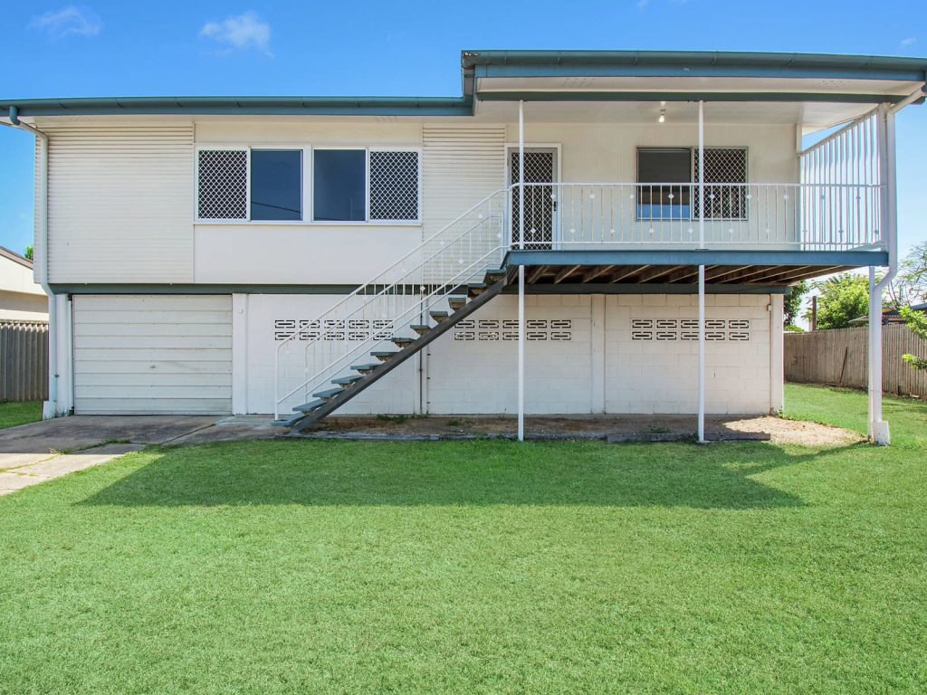 7 Benito Court, Heatley
