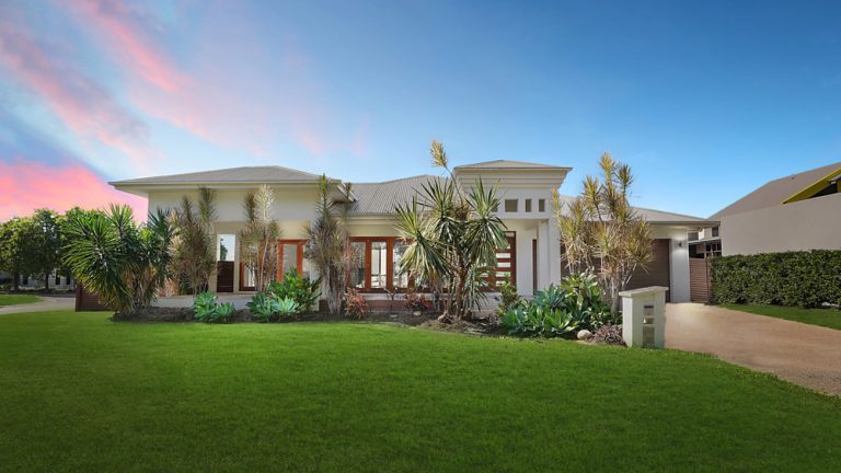Sold - 31 Waterlily Circuit - New Property in Douglas - Real Estate by Brad Matheson