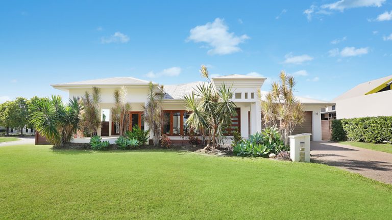 Sold - 31 Waterlily Circuit - New Property in Douglas - Real Estate by Brad Matheson