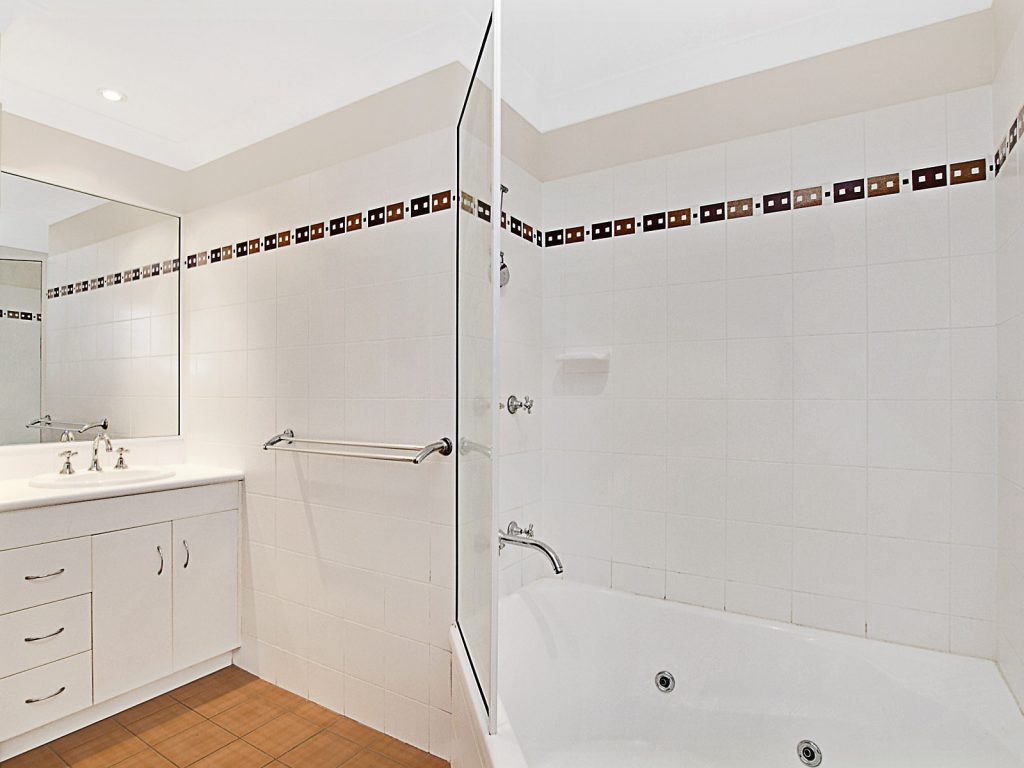 Sold - 1/122 Eyre Street - New Property in North Ward - Real Estate by Brad Matheson