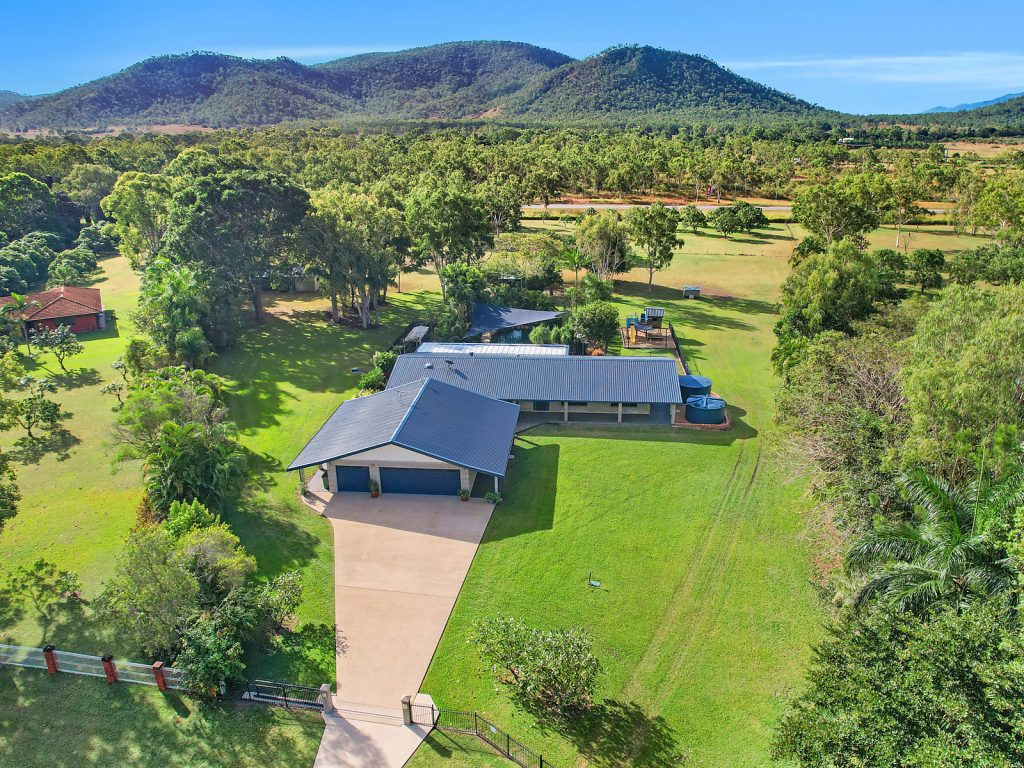 6 Olivia Court, Alligator creek