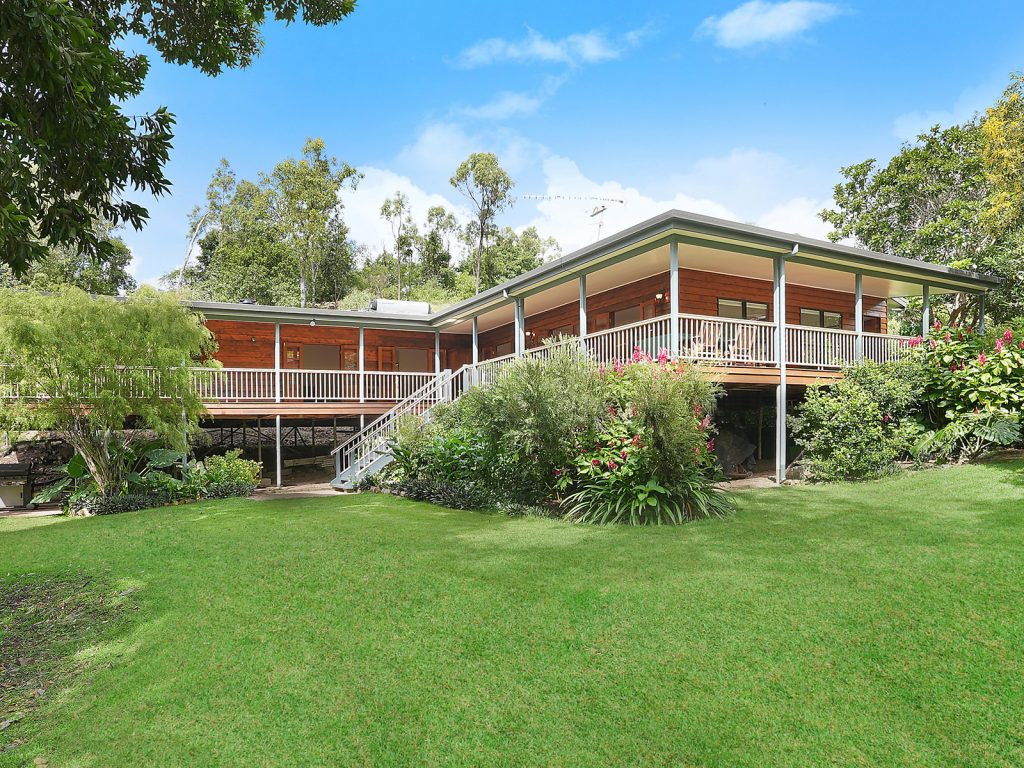 Sold - 6 Mount Cradle Court - New Property in Alligator creek - Real Estate by Brad Matheson