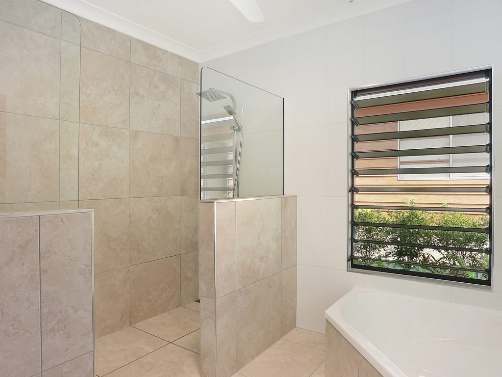 Sold - 6 Mount Cradle Court - New Property in Alligator creek - Real Estate by Brad Matheson