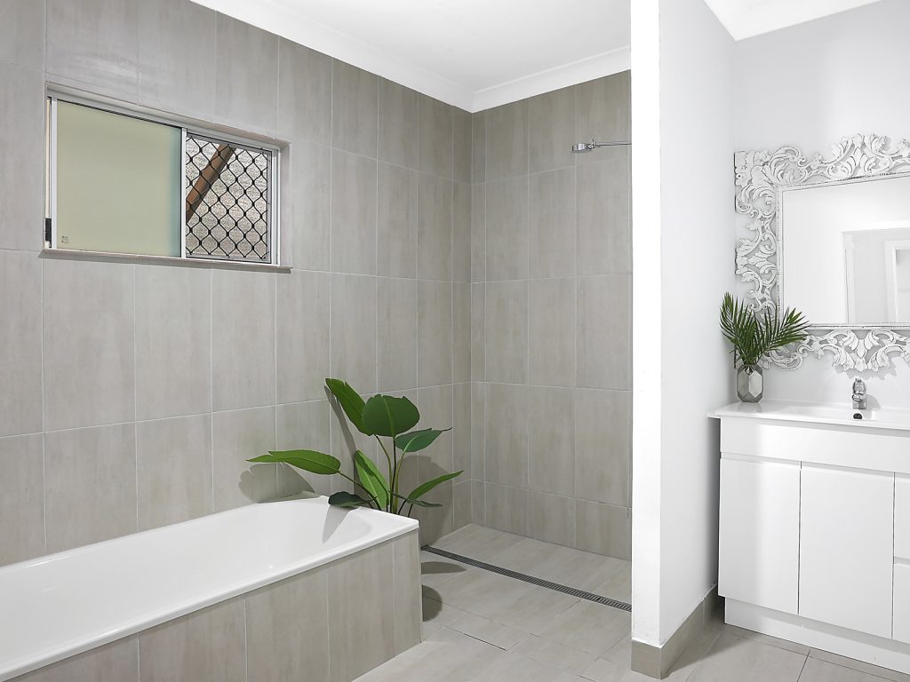 Sold - 95 Green Tee Terrace - New Property in Kirwan - Real Estate by Brad Matheson